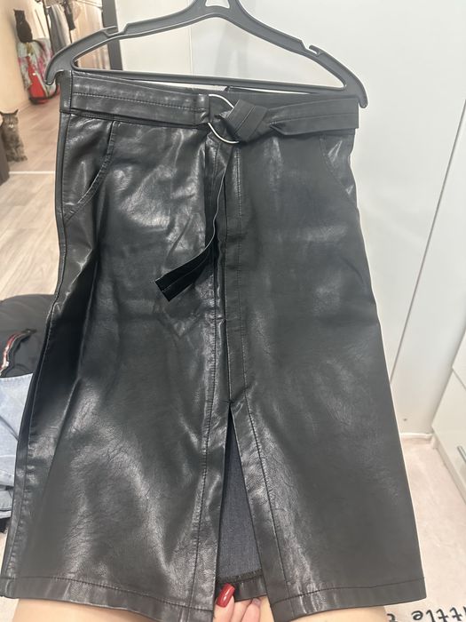 Продам женские вещи
