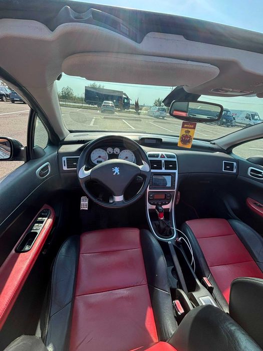 Peugeot 307 CC 1.6 Benzină – Decapotabilă, elegantă și gata de sezon!