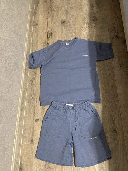 Вещи на  мальчика 7-8 лет