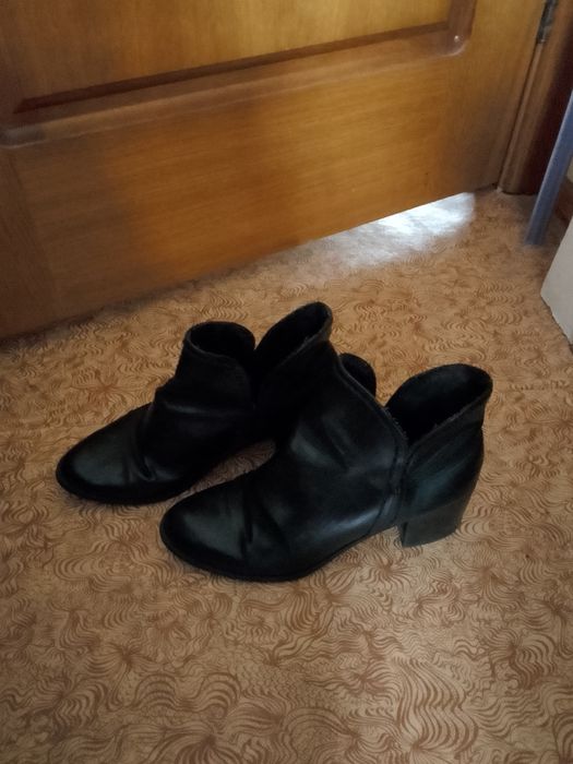 Кожаные зимние полусапожки