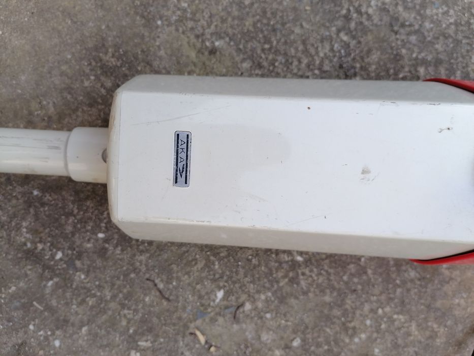 Прахосмукачка, ръчна