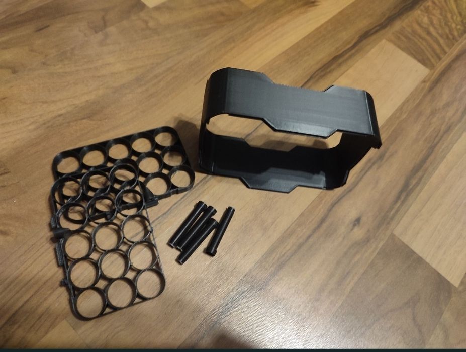 Vând prelungitor pentru acumulatori Parkside, compatibil 100% cu bateriile originale