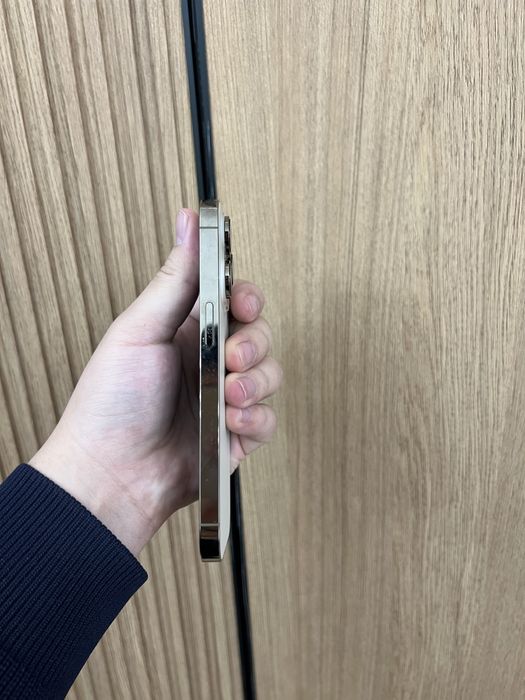 Айфон 14 про голд