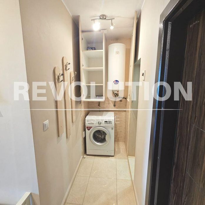 Двустаен апартамент в района на Погреби!