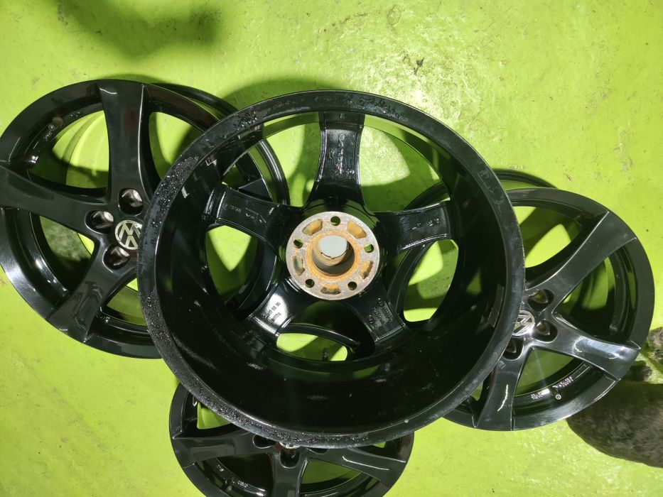 17 5x112 Vw Touran Caddy Golf Skoda Audi 5х112