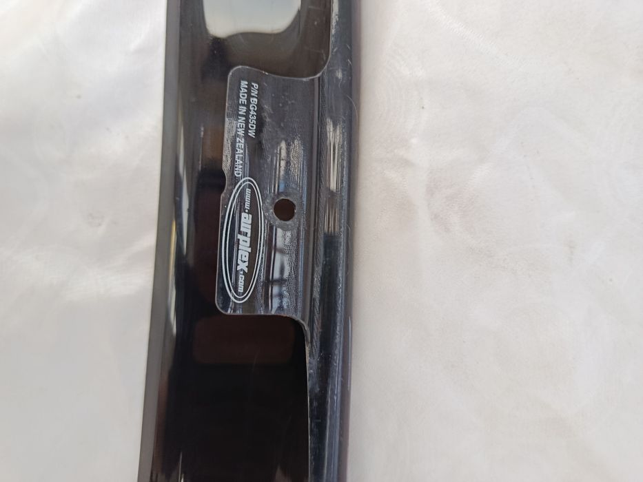 Продам мухобойка на хайлюкс