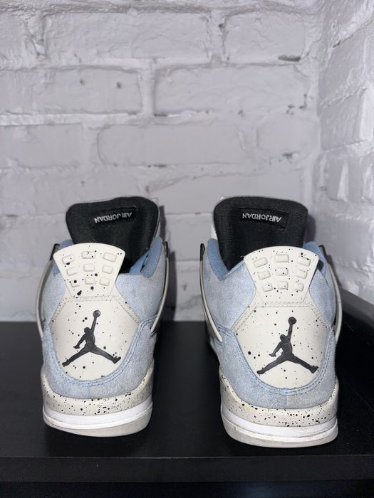 Jordan 4 Retro UNC