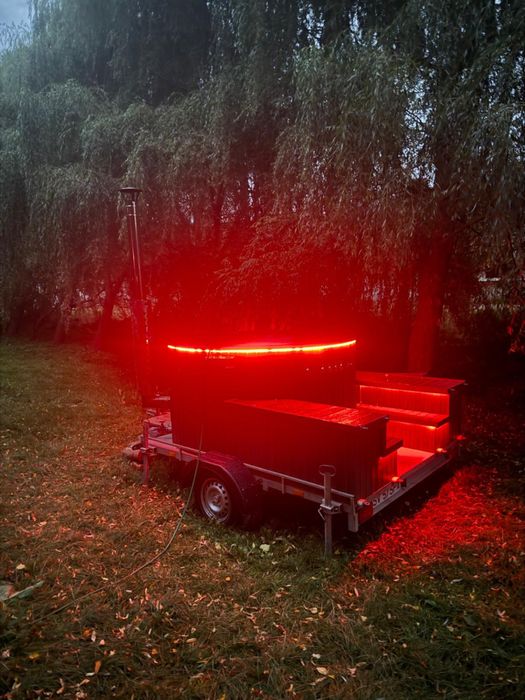 Inchiriez cabane moderne si capsula panoramica