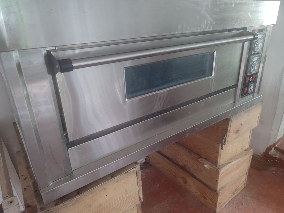 Пекарный печь новый