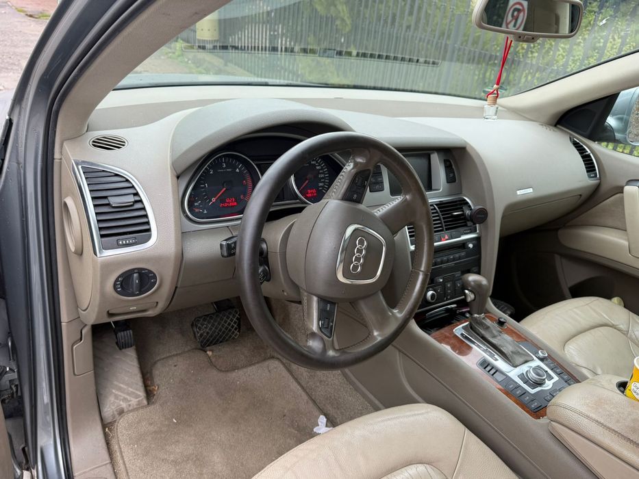 Audi q7 de vanzare ! 2008 ,3000 diesel