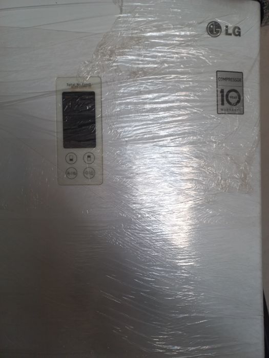 Холодильник Lg в хорошем состоянии