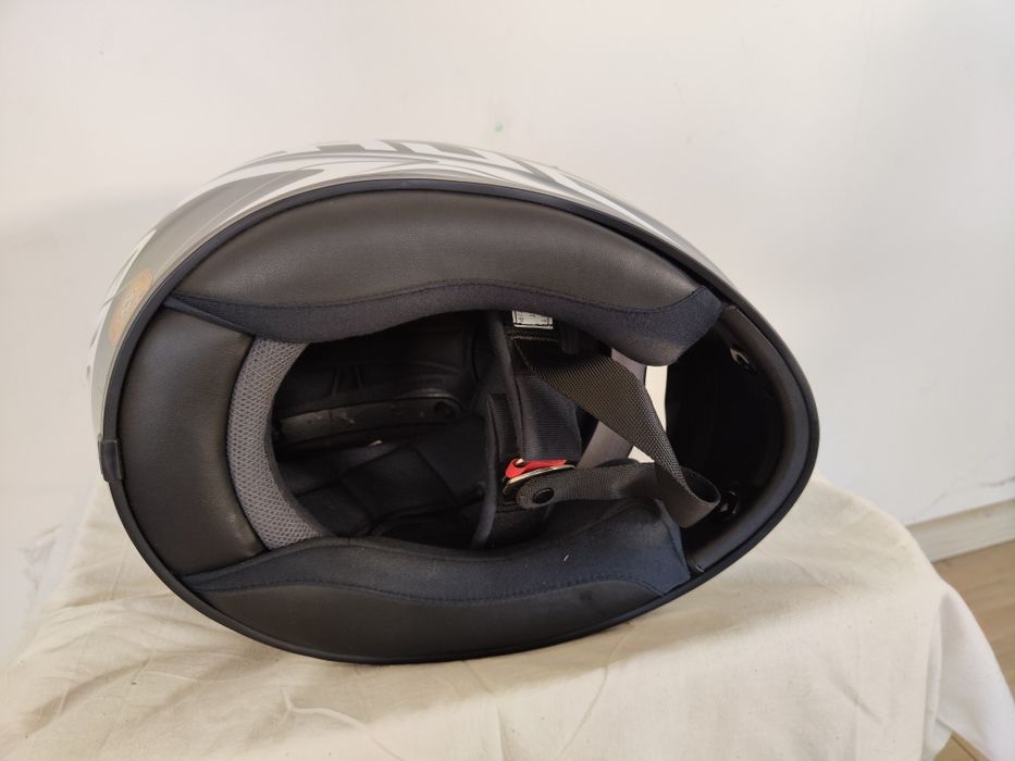 Каска за мотор HJC FG ST размер L