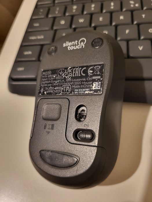 logitech k235 + mouse silent m220