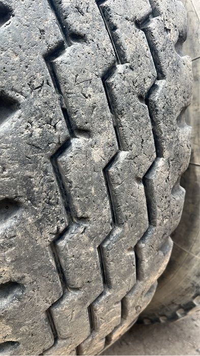 Продам Грузовые шины широком а