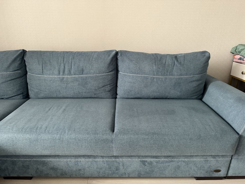 Продается Диван угловой