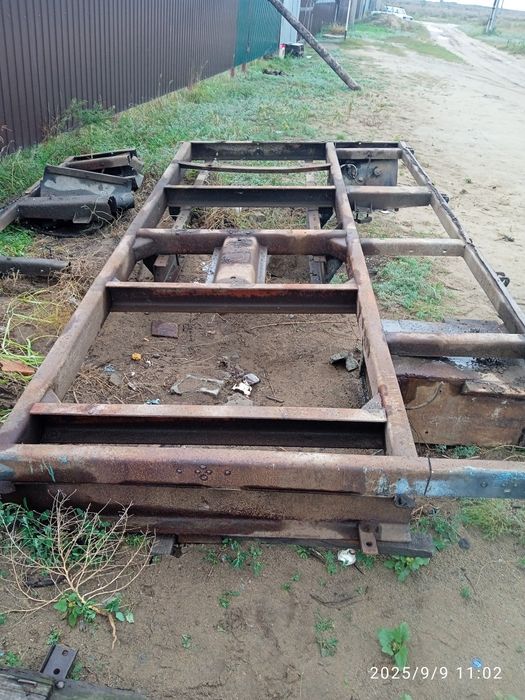 Продам платформу ПТС 4