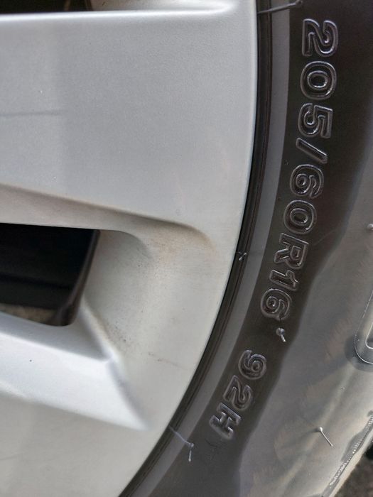 Vind anvelope 205 /60/R16