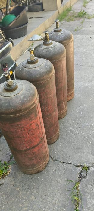 Газ баллон 4 штук