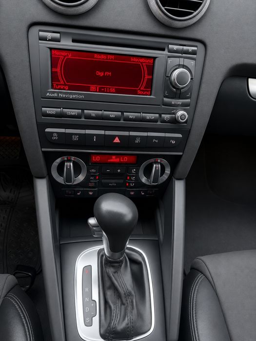 Audi a3 2011 automat  1.4 tsi 122cp