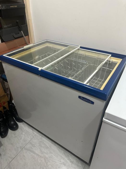 Морозильник продается