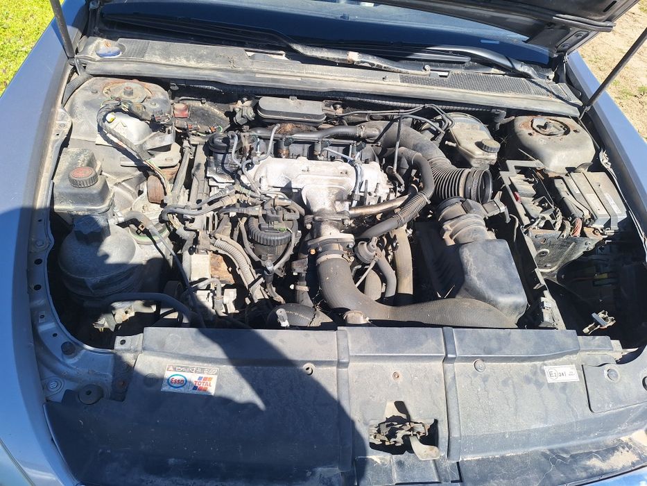 Dezmembrez peugeot 607