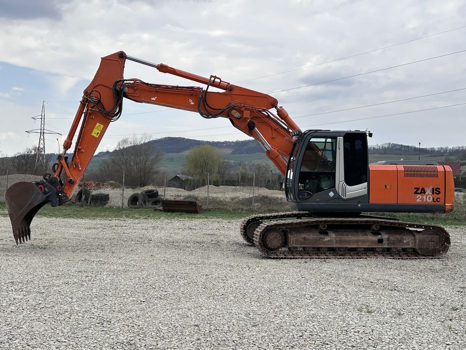Excavator pe senile de fier Hitachi ZX210 LC-3 2010/8152h/senile noi
