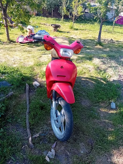 Vând piaggio free