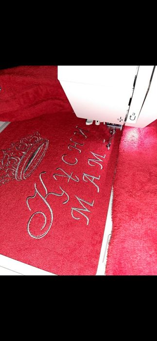 Срочно продам . Вышивальная машина