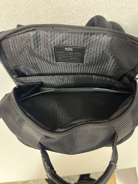 Продам рюкзак Tumi