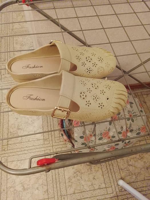 Шлепки Китай продаю