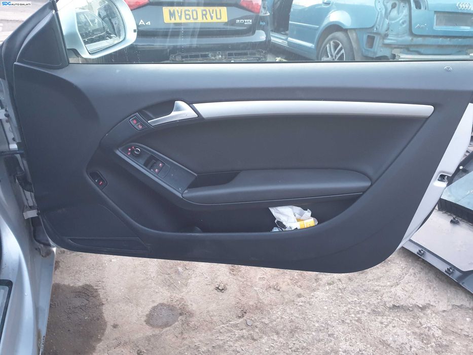 Panou Tapiterie Fata Interioara de pe Usa Portiera Dreapta Volan Dreapta Audi A5 Coupe 2008 - 2016 [K1482]