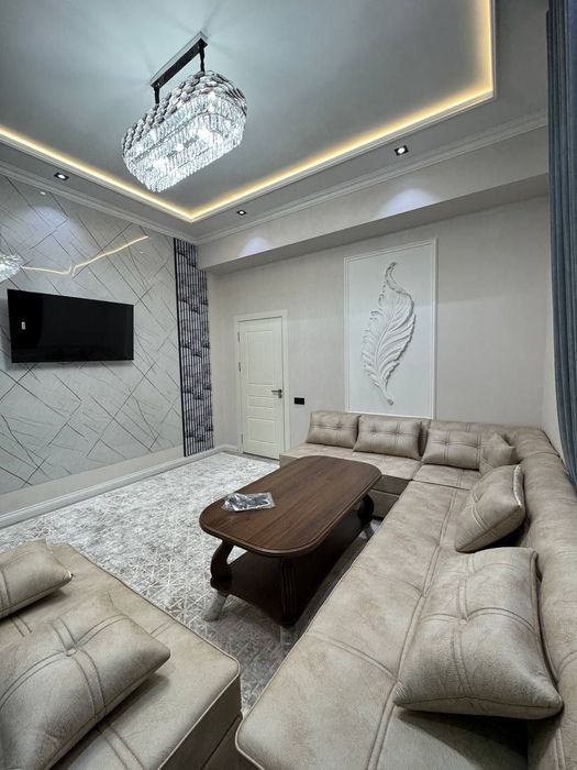 Сдается 2 комнатная квартира на БИЙ. 700 у.е.