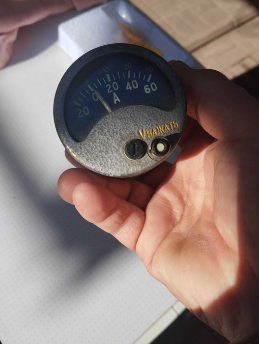 Амперметр ВА240  авто