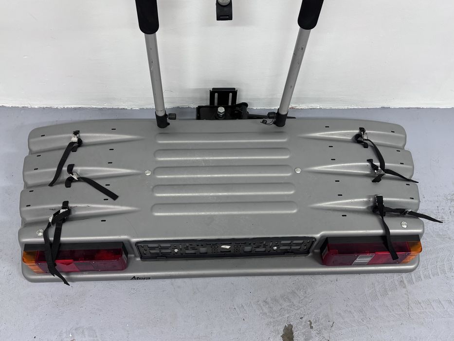 Inchiriez / De inchiriat Suport Biciclete Auto cu prindere pe carlig