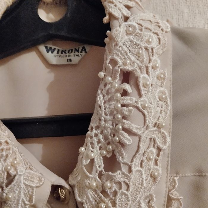 Продам блузки женские