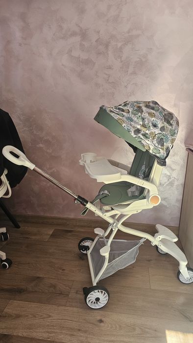 Чисто нова детска лятна количка