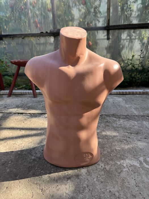 Bust plastic barbati/femei