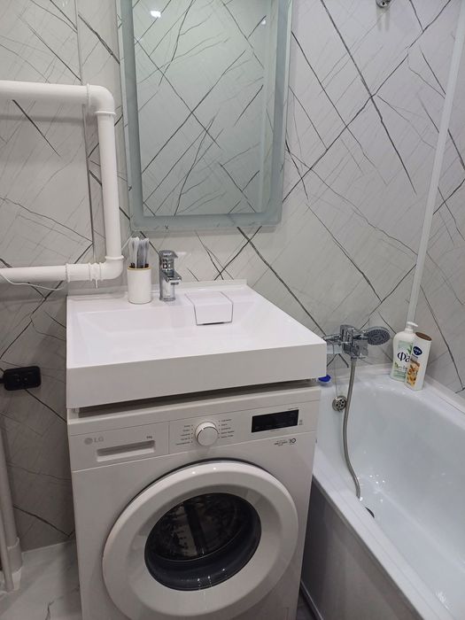 Сдаётся 1 ком квартира в 10 микрорайоне