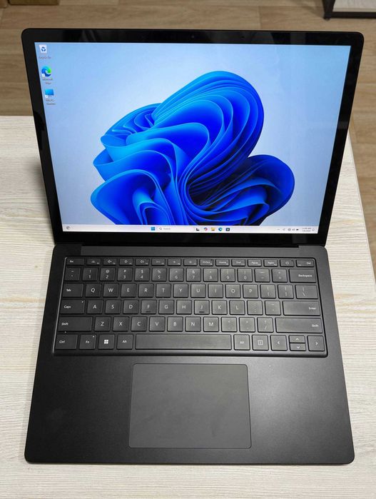 Microsoft Surface Laptop 4 13,5" 2K Сенсор core i7-1185G7 16GB/512GB