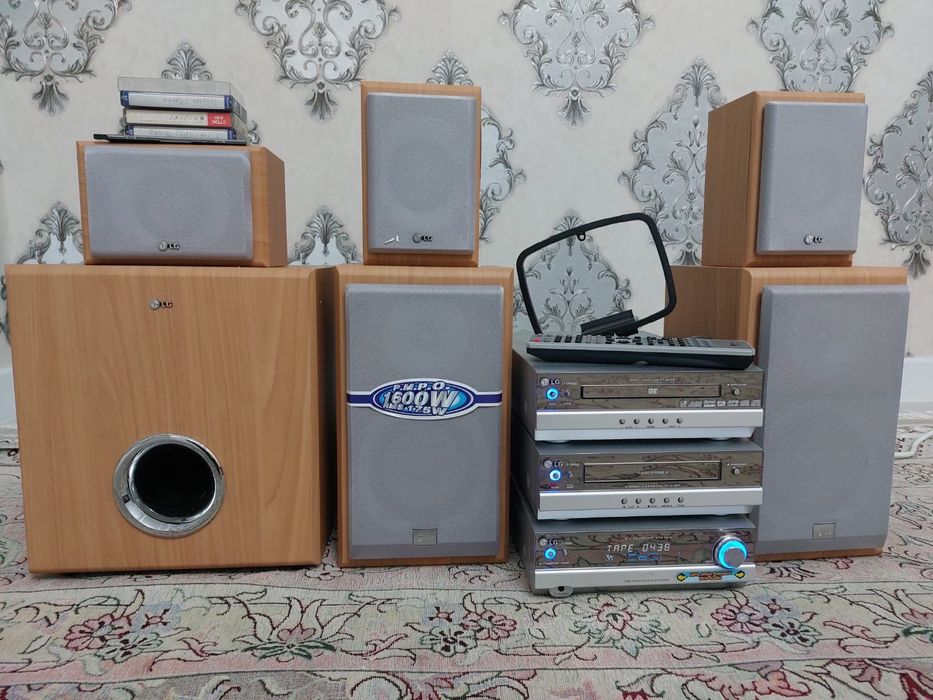 Музыкальный центр