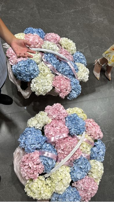Свежие цветы 151 роза