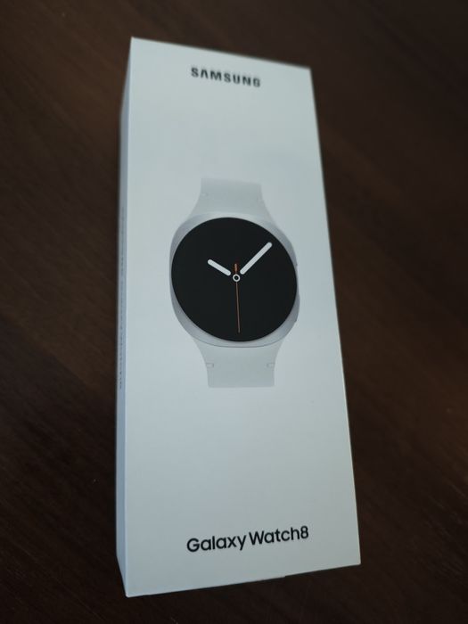 Смарт часы Samsung watch 8 46mm