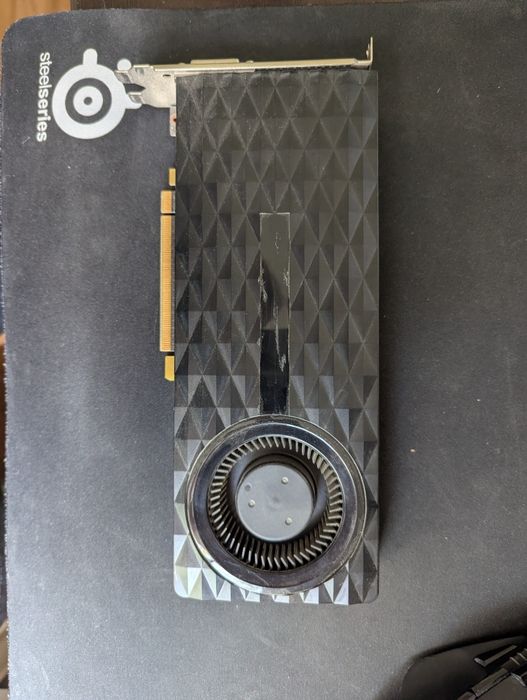Видеокарта GTX 960 2gb