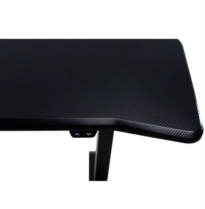 Гейминг регулируемо бюро с карбон