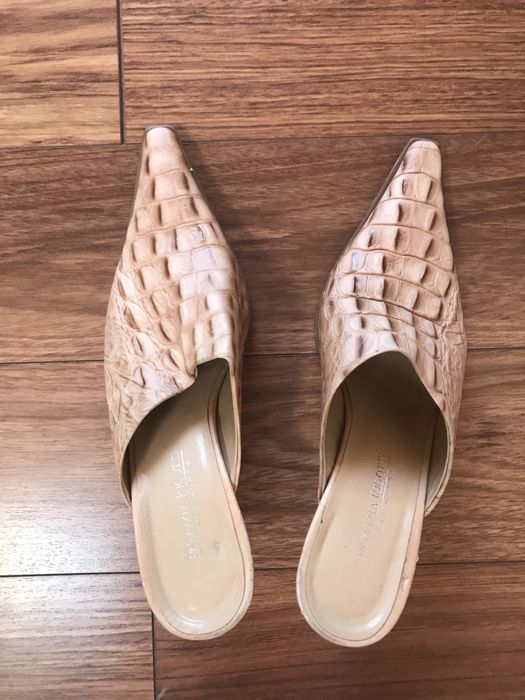 Vand saboti din piele