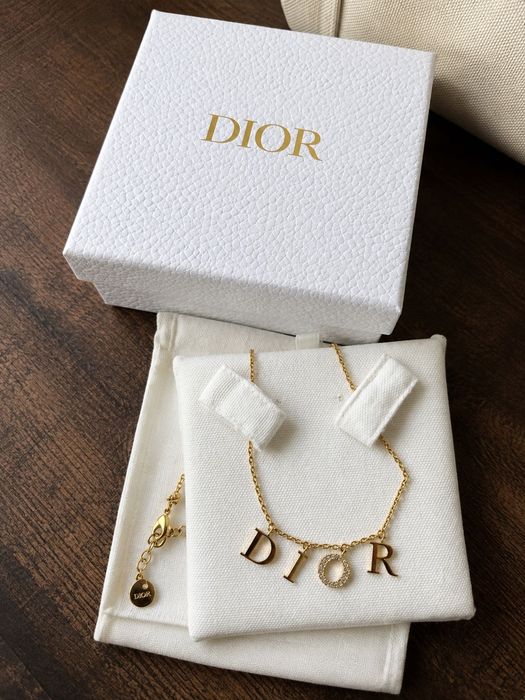 CHANEL DIOR колие обеци