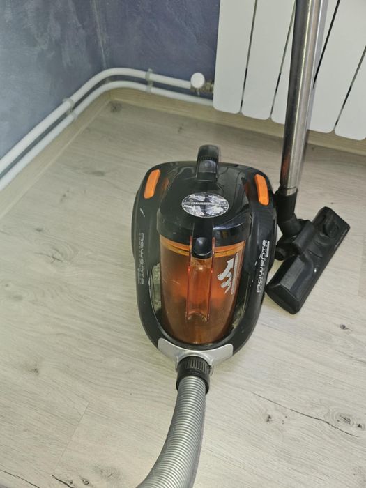 Плахосмукачка Rowenta