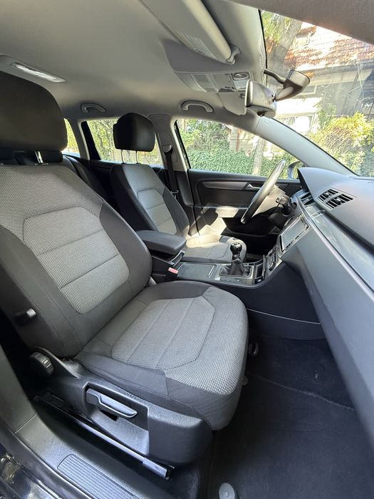 VOLKSWAGEN Passat 2011 — imagine 2