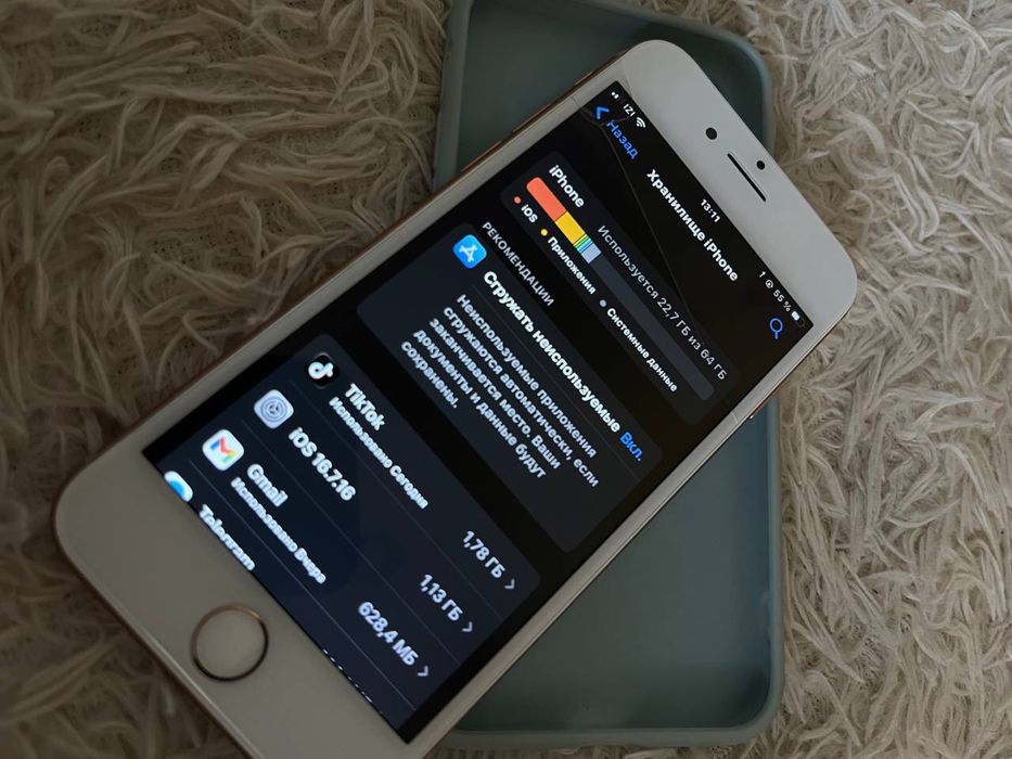 продам Iphone 8 64гб