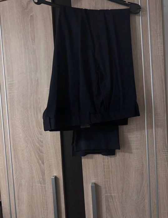 Costum barbati elegant